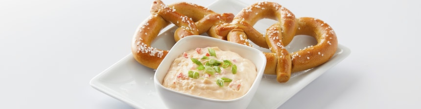 Slow Cooker Pimento Cheese Dip Recipe