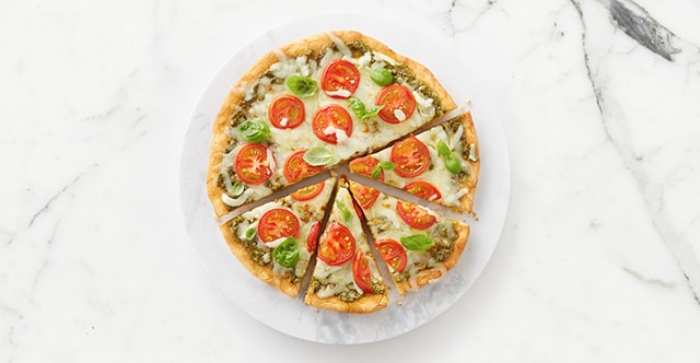 Grilled Gluten-Free Pesto Pizza