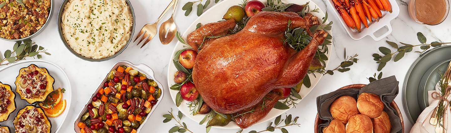traditional-thanksgiving-dinner