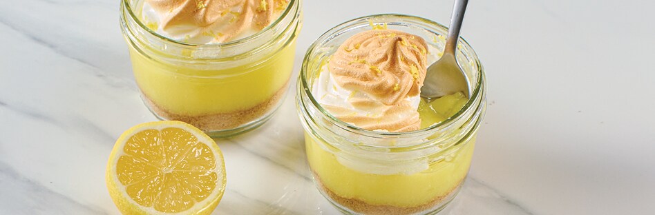 Mason Jar Lemon Meringue Pies